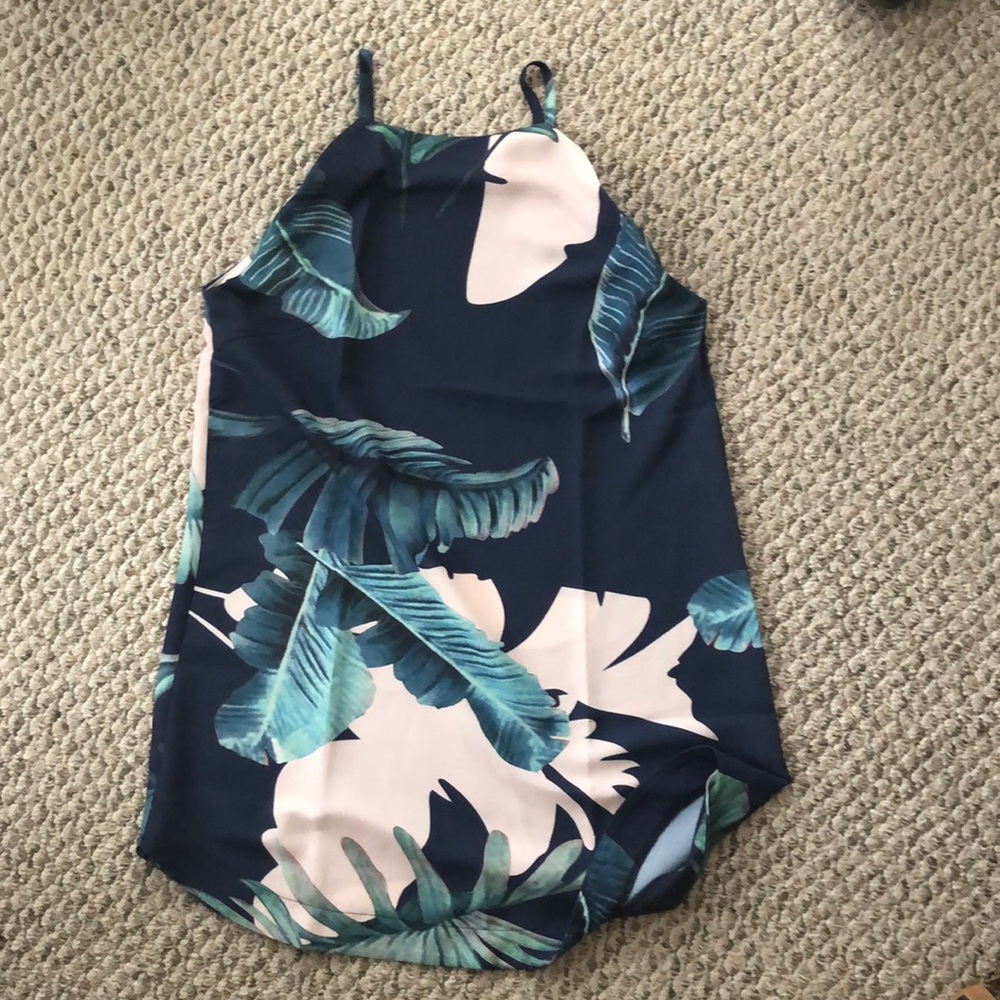 Tropical print dress- perfect for petite women